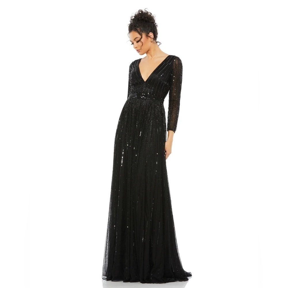 Mac Duggal 4977 NWT SEQUINED V NECK ILLUSION SLEEVE A LINE GOWN
